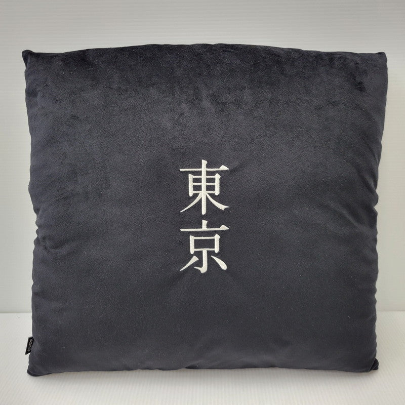 【中古品】【メンズ/レディース】 BLACKEYEPATCH ブラックアイパッチ OG LABEL VELOUR CUSHION OG ラベル ベロア クッション 208-260726-kh-10-izu カラー：ブラック 万代Net店