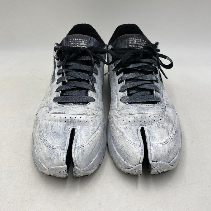 【中古品】【メンズ】 MAISON MARGIELA × REEBOK メゾン マルジェラ×リーボック H04859 CLASSIC LEATHER TABI BIANCHETTO クラシック レザー タビ ビアンケット スニーカー シューズ 靴 183-260609-cs-03-izu サイズ：28.5cm カラー：ホワイト系×ブラック 万代Net店