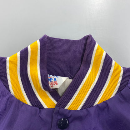 【中古品】【メンズ】 WESTARK ウエストアーク USA製 "ARTURO SAPO LOPEZ"EMBROIDERY NYLON STADIUM JACKET エンブロイダリー ナイロン スタジアム ジャケット アウター 146-260624-cs-09-izu サイズ：XL カラー：パープル 万代Net店