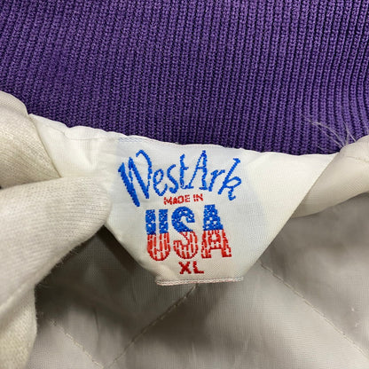 【中古品】【メンズ】 WESTARK ウエストアーク USA製 "ARTURO SAPO LOPEZ"EMBROIDERY NYLON STADIUM JACKET エンブロイダリー ナイロン スタジアム ジャケット アウター 146-260624-cs-09-izu サイズ：XL カラー：パープル 万代Net店