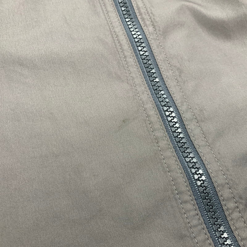 【中古品】【メンズ】 F.C.REAL BRISTOL×NIKE エフシーレアルブリストル×ナイキ F0 MAS 00’S NYLON JACKET ナイロン ジャケット アウター 142-260611-cs-11-izu サイズ：M カラー：グレー 万代Net店
