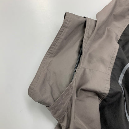 【中古品】【メンズ】 F.C.REAL BRISTOL×NIKE エフシーレアルブリストル×ナイキ F0 MAS 00’S NYLON JACKET ナイロン ジャケット アウター 142-260611-cs-11-izu サイズ：M カラー：グレー 万代Net店