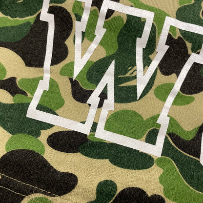 【中古品】【メンズ】 A BATHING APE アベイシングエイプ CAMOUFLAGE SHARK SS TEE カモフラージュ シャーク ショートスリーブ ティー トップス 半袖 142-260624-cs-18-izu サイズ：F カラー：マルチ 万代Net店