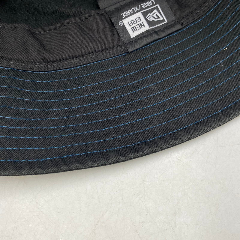【中古品】【メンズ/レディース】 FACETASM ファセッタズム × NEW ERA ニューエラ BUCKET HAT バケット ハット 帽子 185-260611-kh-12-izu サイズ：L/XL カラー：ブラック 万代Net店