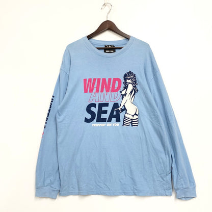 【中古品】【メンズ】 HYSTERIC GLAMOUR ヒステリックグラマー × WIND AND SEA ウィンダンシー 02203CL14 20AW GRAPHIC L S TEE グラフィック ロングスリーブ Tシャツ トップス 長袖 140-260612-ya-04-izu サイズ：L カラー：ライトブルー 万代Net店