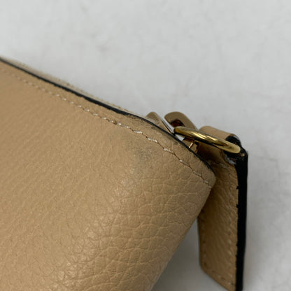 【中古品】【メンズ/レディース】 VERSACE ヴェルサーチ VIRTUS ROUND ZIP WALLET ヴィルトゥス ラウンドジップ ウォレット 長財布 181-260614-as-18-izu カラー：ベージュ 万代Net店