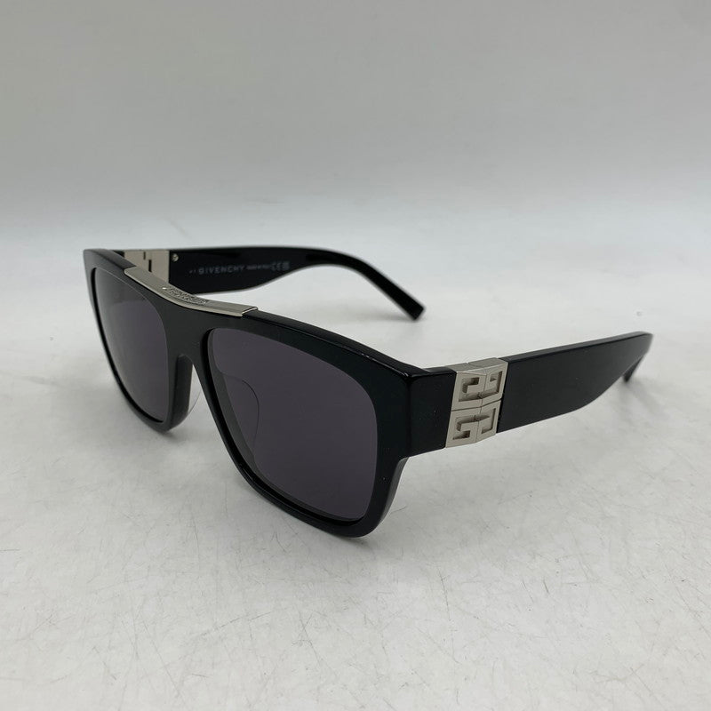 【中古品】【メンズ/レディース】 GIVENCHY ジバンシィ GV40006 SQUARE SUNGLASSES スクエア サングラス 182-260614-kh-08-izu サイズ：58□16-135 カラー：ブラック 万代Net店
