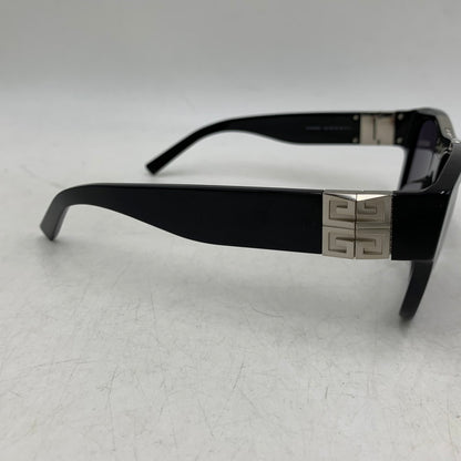 【中古品】【メンズ/レディース】 GIVENCHY ジバンシィ GV40006 SQUARE SUNGLASSES スクエア サングラス 182-260614-kh-08-izu サイズ：58□16-135 カラー：ブラック 万代Net店