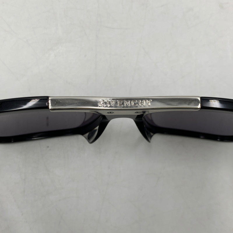 【中古品】【メンズ/レディース】 GIVENCHY ジバンシィ GV40006 SQUARE SUNGLASSES スクエア サングラス 182-260614-kh-08-izu サイズ：58□16-135 カラー：ブラック 万代Net店