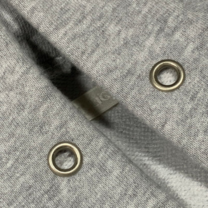 【中古品】【メンズ】 ILLIGO イリゴ 24AWOUT09 129 LOGO PATCH HOODED ロゴ パッチ フーデッド パーカー トップス 141-260627-kh-09-izu サイズ：M カラー：グレー 万代Net店