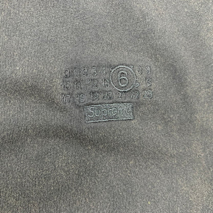 【中古美品】【メンズ】 Supreme シュプリーム × MM6 MAISON MARGIELA エムエム6 メゾン マルジェラ SPLIT S/S TEE スプリット ショートスリーブ Tシャツ 半袖 149-260614-as-25-izu サイズ：L カラー：ブラック 万代Net店