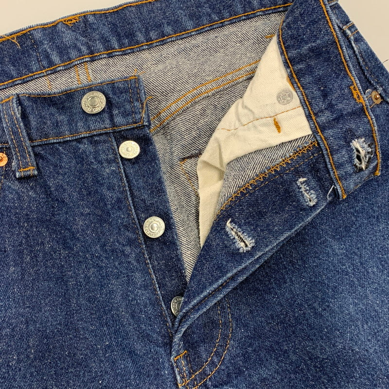 【中古品】【メンズ】 LEVI’S リーバイス 刻印532 SMALL-E 不均等V ケアタグ 黒カン 脇割 通常R 平行ステッチ 501 DENIM PANTS スモールE デニム パンツ ボトムス 157-260616-kh-10-izu サイズ：29×34 カラー：インディゴ 万代Net店