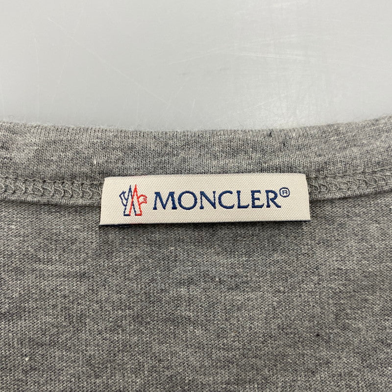 【中古品】【メンズ】 MONCLER モンクレール E20918048250 国内正規 MAGLIA T-SHIRT マグリア Tシャツ トップス 半袖 141-260615-cs-07-izu サイズ：L カラー：グレー 万代Net店