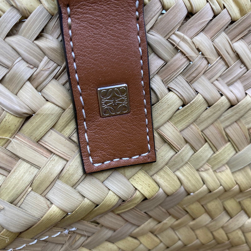 【中古品】【レディース】 LOEWE ロエベ 327.02.S92 BASKETBALL BAG MEDIUM バスケットボール バッグ ミディアム カバン 鞄 180-260617-ya-07-izu カラー：ベージュ系 万代Net店