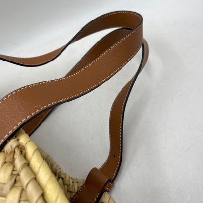 【中古品】【レディース】 LOEWE ロエベ 327.02.S92 BASKETBALL BAG MEDIUM バスケットボール バッグ ミディアム カバン 鞄 180-260617-ya-07-izu カラー：ベージュ系 万代Net店