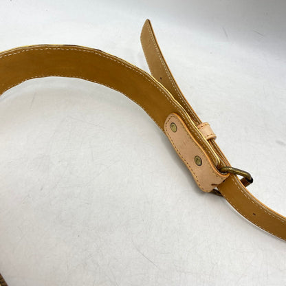 【中古品】【メンズ/レディース】 MARSHMALLOW CAFE マシュマロカフェ CARVING LEATHER BODY BAG カービング レザー ボディバッグ カバン 鞄 188-260617-ya-05-izu カラー：ベージュ系 万代Net店