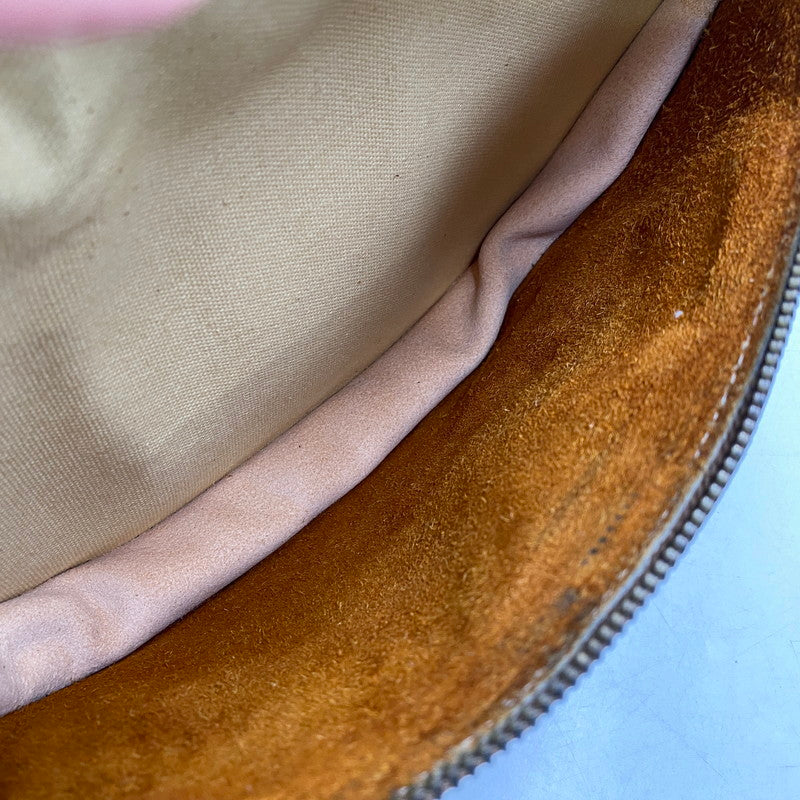【中古品】【メンズ/レディース】 MARSHMALLOW CAFE マシュマロカフェ CARVING LEATHER BODY BAG カービング レザー ボディバッグ カバン 鞄 188-260617-ya-05-izu カラー：ベージュ系 万代Net店