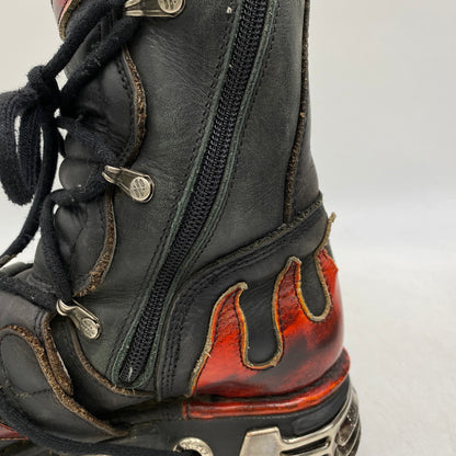 【現状渡し品】【メンズ】 NEW ROCK ニューロック SKULL FIRE PATTERN LEATHER BOOTS スカル ファイヤー パターン レザー ブーツ 靴 164-260616-as-02-izu サイズ：40 カラー：ブラック×レッド 万代Net店