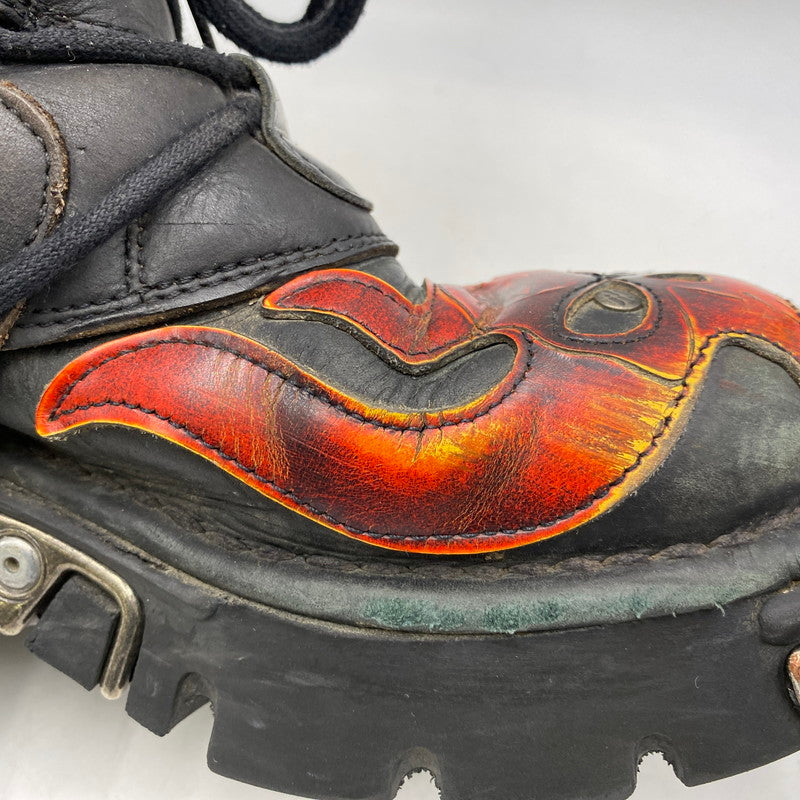 【現状渡し品】【メンズ】 NEW ROCK ニューロック SKULL FIRE PATTERN LEATHER BOOTS スカル ファイヤー パターン レザー ブーツ 靴 164-260616-as-02-izu サイズ：40 カラー：ブラック×レッド 万代Net店
