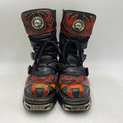 【現状渡し品】【メンズ】 NEW ROCK ニューロック SKULL FIRE PATTERN LEATHER BOOTS スカル ファイヤー パターン レザー ブーツ 靴 164-260616-as-02-izu サイズ：40 カラー：ブラック×レッド 万代Net店