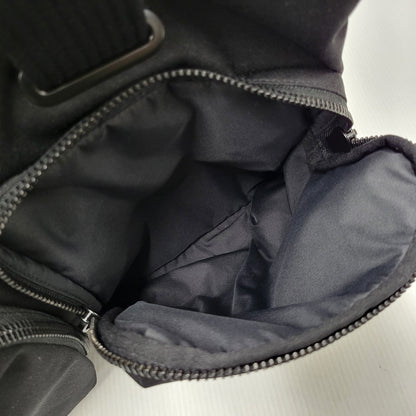 【中古品】【メンズ/レディース】 Y-3 ワイスリー HOLDALL 3WAY TRAVEL BOSTON BAG IR5793 トラベル ボストンバッグ カバン 鞄 188-260618-as-02-izu カラー：ブラック 万代Net店