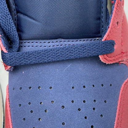 【中古美品】【メンズ】 NIKE ナイキ IO7449-600 AIR JORDAN 1 MID エア ジョーダン ワン ミッド スニーカー シューズ 靴 160-260618-cs-01-izu サイズ：26.5 カラー：TEAM RED/PALE VANILLA-OBSIDIAN 万代Net店