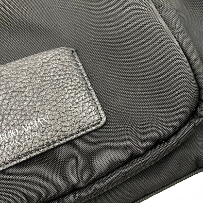 【中古品】【メンズ/レディース】 GIORGIO ARMANI ジョルジオアルマーニ GRAZIE 2WAY NYLON BACK PACK グラツィエ ツーウェイ ナイロン バックパック カバン 鞄 188-260619-cs-08-izu カラー：ブラック 万代Net店