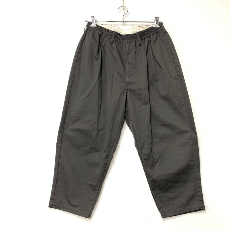 【中古品】【メンズ】 COOTIE PRODUCTIONS クーティープロダクションズ 2－TUCK タック EASY WIDE PANTS イージー ワイド パンツ ズボン ボトムス 153-260620-ya-08-izu サイズ：L カラー：チャコール 万代Net店