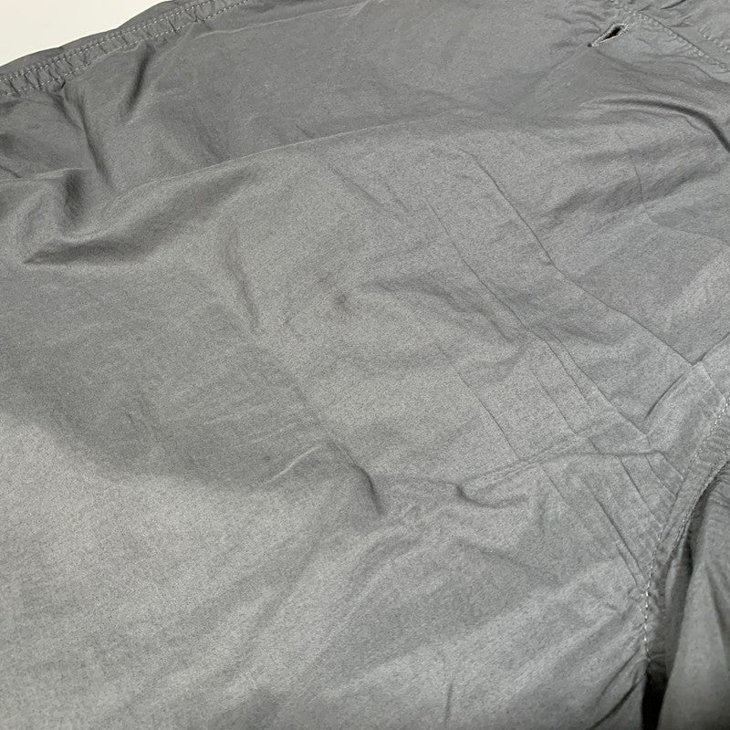 【中古品】【メンズ】 GRAPHPAPER グラフペーパー GM221-40061 GARMENT DYED POPLIN TAPERED SLACKS ガーメント ダイ ポプリン テーパード スラックス パンツ ボトムス ズボン 151-260629-cs-15-izu サイズ：F カラー：グレー系 万代Net店