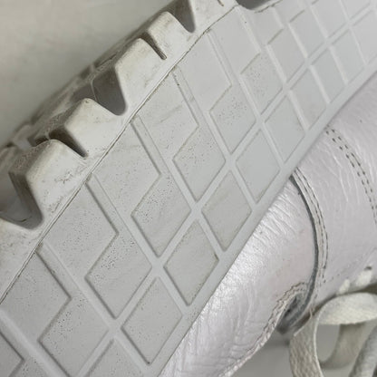 【中古品】【レディース】 NIKE ナイキ HF3184-100 WOMEN'S AIR JORDAN ウィメンズ エア ジョーダン 1 BROOKLYN LOW ブルックリン ロー スニーカー シューズ 靴 166-260620-ya-12-izu サイズ：24cm カラー：WHITE/METALLIC SILVER 万代Net店