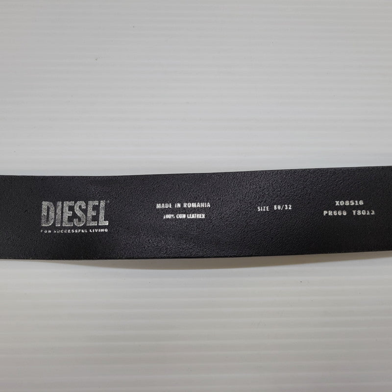 【中古品】【メンズ】 DIESEL ディーゼル X08516 B-1DR COWLEATHER DLOGO BUCKLE BELT カウレザー ディーロゴ バックル ベルト 服飾雑貨 205-260622-cs-10-izu サイズ：80/W32 カラー：ブラック×シルバー 万代Net店