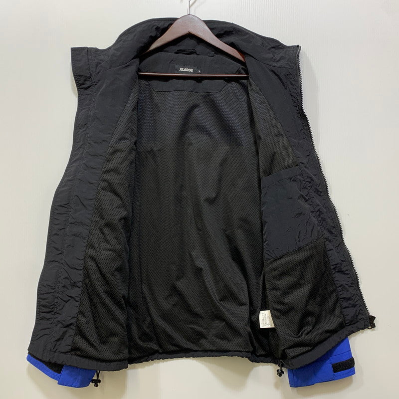 【中古品】【メンズ】 XLARGE エクストララージ 101231021005 TWO TONE NYLON HOODED JACKET ツートン ナイロン フーデッド ジャケット アウター 142-260712-yn-03-izu サイズ：M カラー：ブルー/ブラック 万代Net店
