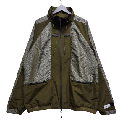 【中古品】【メンズ】 ANREALAGE アンリアレイジ × PUMA プーマ JACQUARD WOVEN JACKET 537077-62 ジャガード ウーブン ジャケット 140-260704-as-07-izu サイズ：L カラー：カーキ 万代Net店