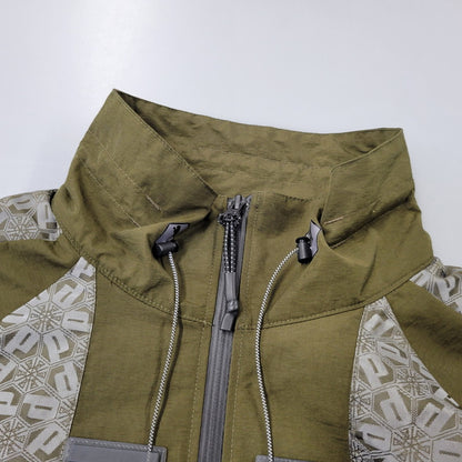 【中古品】【メンズ】 ANREALAGE アンリアレイジ × PUMA プーマ JACQUARD WOVEN JACKET 537077-62 ジャガード ウーブン ジャケット 140-260704-as-07-izu サイズ：L カラー：カーキ 万代Net店