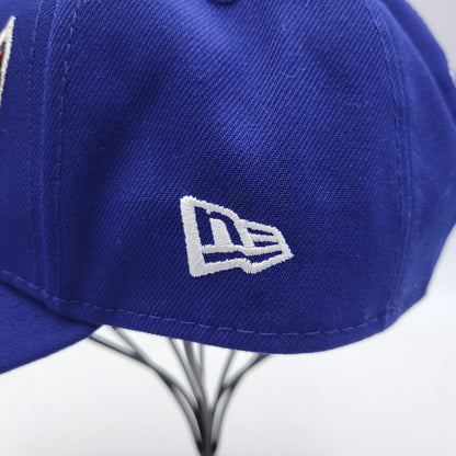 【中古美品】【メンズ】 SUPREME シュプリーム 26SS GOTHIC OUTLINE ADJUSTABLE NEW ERA ゴシック アウトライン アジャスタブル ニューエラ キャップ 帽子 185-260625-ya-20-izu サイズ：ONE SIZE カラー：ネイビー 万代Net店
