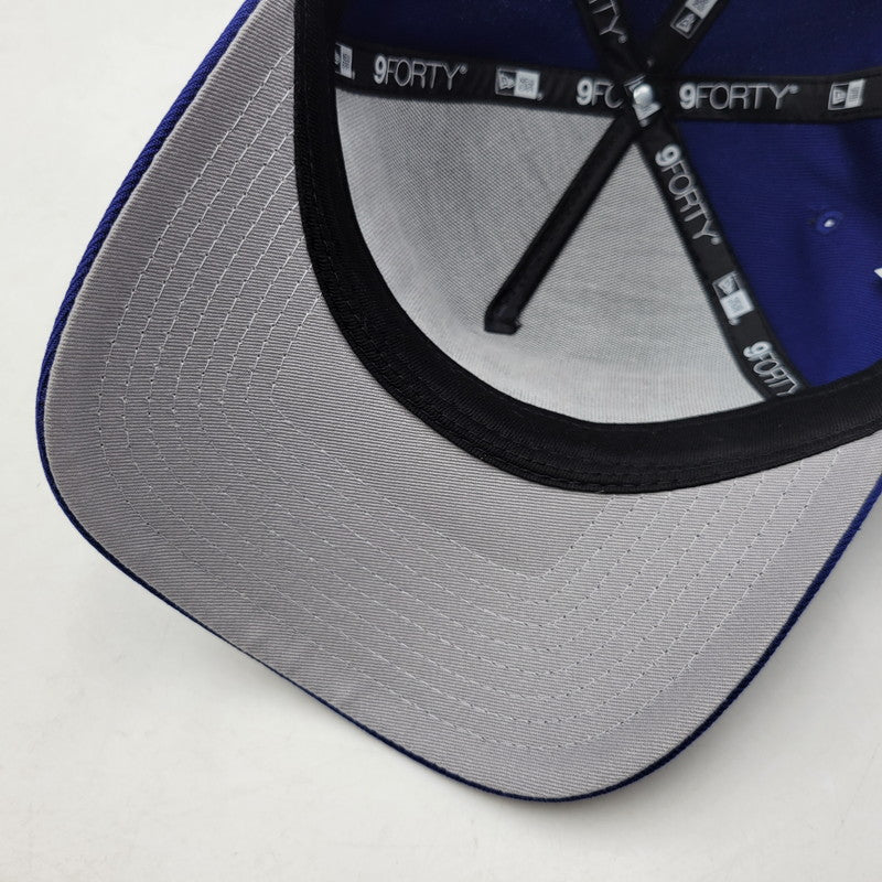 【中古美品】【メンズ】 SUPREME シュプリーム 26SS GOTHIC OUTLINE ADJUSTABLE NEW ERA ゴシック アウトライン アジャスタブル ニューエラ キャップ 帽子 185-260625-ya-20-izu サイズ：ONE SIZE カラー：ネイビー 万代Net店