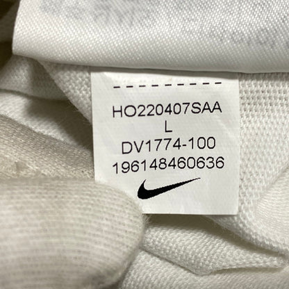 【中古品】【メンズ】 STUSSY ステューシー × NIKE ナイキ MEN'S T-SHIRT DV1774-100 メンズ Tシャツ コラボ 半袖 プリント トップス 142-260626-ay-04-izu サイズ：L カラー：ホワイト 万代Net店