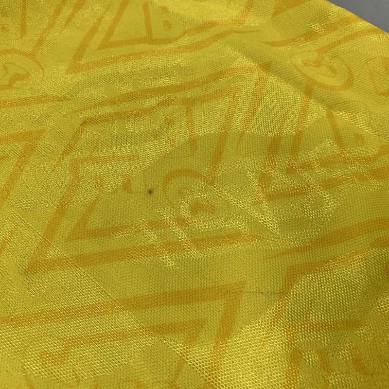 【中古品】【メンズ】 OLD UMBRO オールドアンブロ HOME UNIFORM ホームユニフォーム ブラジル代表 イングランド製 146-260704-as-19-izu カラー：イエロー 万代Net店