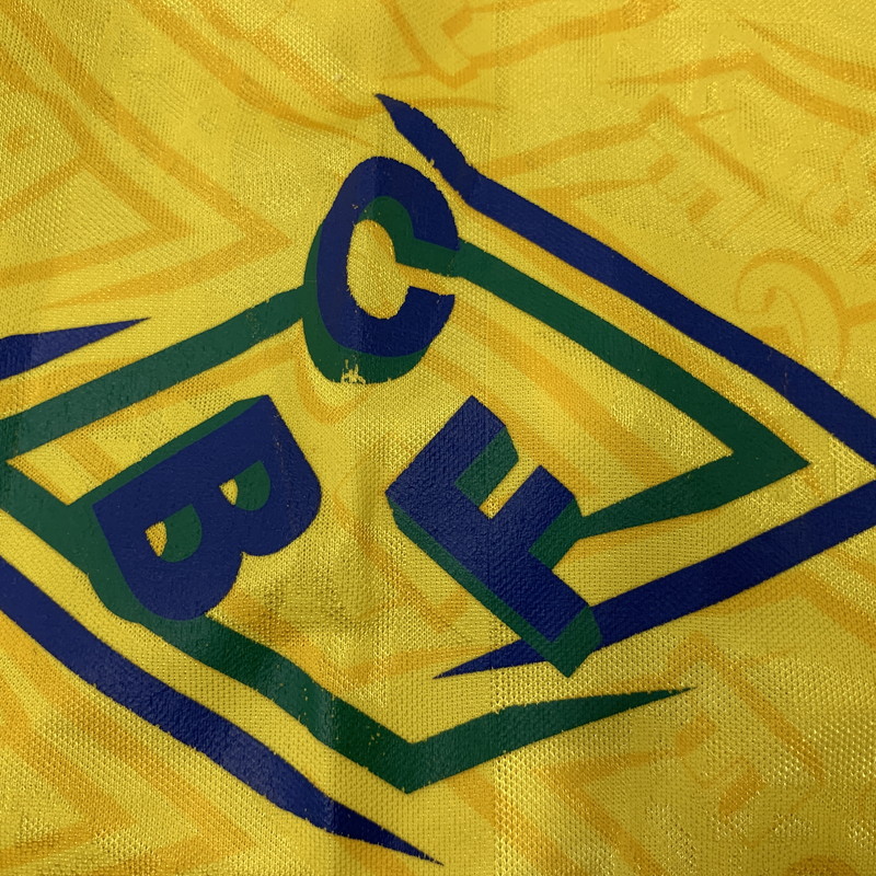 【中古品】【メンズ】 OLD UMBRO オールドアンブロ HOME UNIFORM ホームユニフォーム ブラジル代表 イングランド製 146-260704-as-19-izu カラー：イエロー 万代Net店