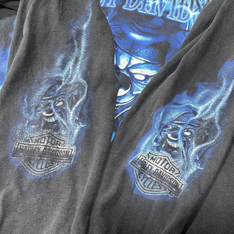 【中古品】【メンズ】 HARLEY DAVIDSON ハーレーダビッドソン BLUE FLAME JOKER L/S TEE ブルーフレイム ジョーカー ロングスリーブTシャツ 長袖 プリント トップス 146-260626-ay-02-izu カラー：ブラック 万代Net店