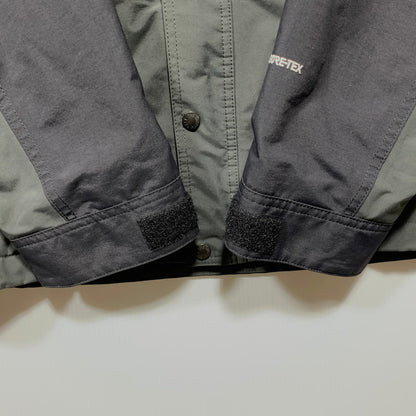 【中古品】【メンズ】 THE NORTH FACE ザ・ノースフェイス MOUNTAIN LIGHT JACKET NP62236 マウンテンライトジャケット アウター 144-260628-as-25-izu サイズ：L カラー：グレー系 万代Net店