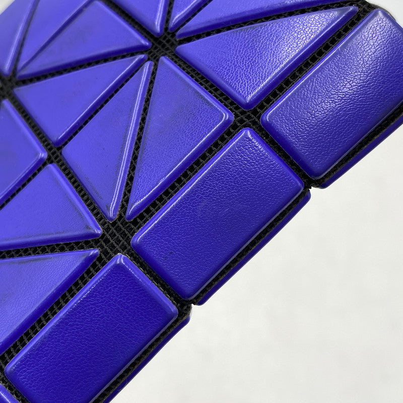 【中古品】【メンズ/レディース】 BAOBAO ISSEY MIYAKE バオバオ イッセイミヤケ BB01-AG781 BOOK WALLET MATTE ブック ウォレット マット 二つ折り財布 財布 200-260629-cs-07-izu カラー：パープル 万代Net店