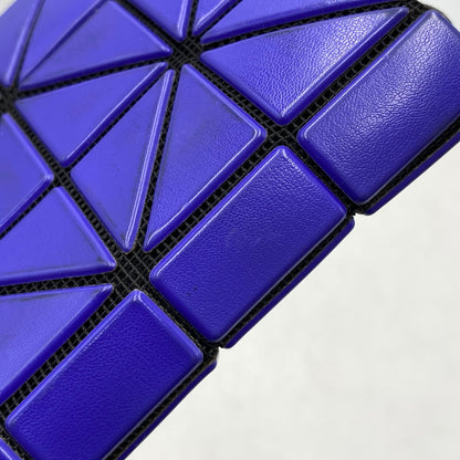 【中古品】【メンズ/レディース】 BAOBAO ISSEY MIYAKE バオバオ イッセイミヤケ BB01-AG781 BOOK WALLET MATTE ブック ウォレット マット 二つ折り財布 財布 200-260629-cs-07-izu カラー：パープル 万代Net店