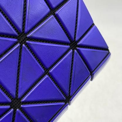 【中古品】【メンズ/レディース】 BAOBAO ISSEY MIYAKE バオバオ イッセイミヤケ BB01-AG781 BOOK WALLET MATTE ブック ウォレット マット 二つ折り財布 財布 200-260629-cs-07-izu カラー：パープル 万代Net店