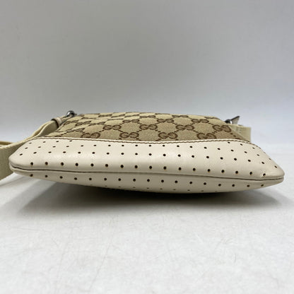 【中古品】【メンズ/レディース】 GUCCI グッチ 147671 GG CANVAS SHOULDER BAG ジージー キャンバス ショルダー バッグ カバン 鞄 180-260629-cs-09-izu カラー：ブラウン×アイボリー 万代Net店