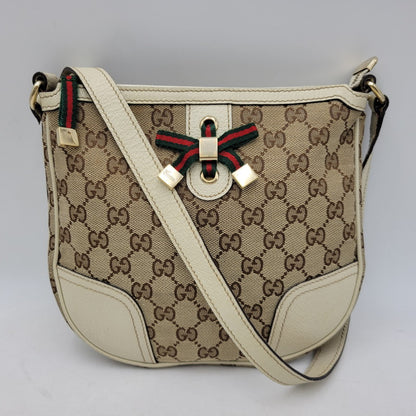 【中古品】【メンズ/レディース】 GUCCI グッチ 211978 SHELLEYLINE GGCANVAS SHOULDER BAG シェリーライン GGキャンバス ショルダー バッグ カバン 180-260630-kh-05-izu カラー：ベージュ×アイボリー 万代Net店