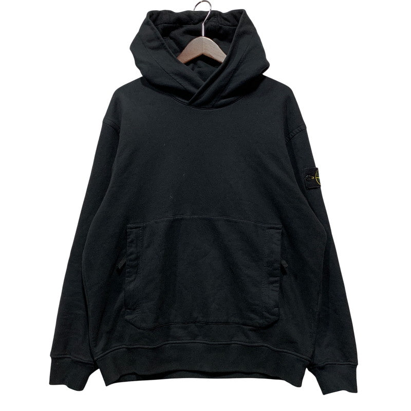 【中古品】【メンズ】 STONE ISLAND ストーンアイランド SWEAT HOODIE 771561820 スウェット フーディ パーカー 長袖 トップス 141-260629-as-11-izu サイズ：M カラー：ブラック 万代Net店