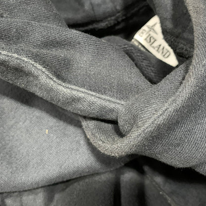 【中古品】【メンズ】 STONE ISLAND ストーンアイランド SWEAT HOODIE 771561820 スウェット フーディ パーカー 長袖 トップス 141-260629-as-11-izu サイズ：M カラー：ブラック 万代Net店