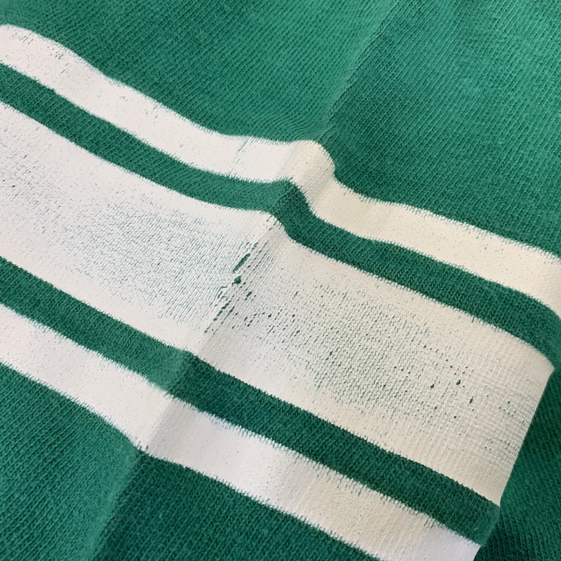 【中古品】【メンズ】 Champion チャンピオン NOTRE DAME 1 FOOTBALL TEE ノートルダム フットボール Tシャツ バータグ後期 146-260702-as-07-izu サイズ：M カラー：グリーン 万代Net店