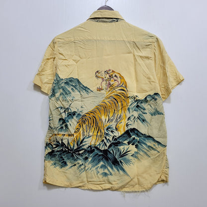 【現状渡し品】【メンズ】 DENIME-怒仁無- ドゥニーム TIGER SILK SS OPEN COLLAR SHIRT タイガー シルク ショートスリーブ オープン カラー シャツ トップス 半袖 145-260706-cs-14-izu サイズ：不明 カラー：イエロー 万代Net店